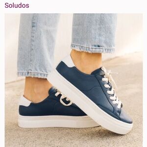 Soludos Women's Blue and White Sneakers